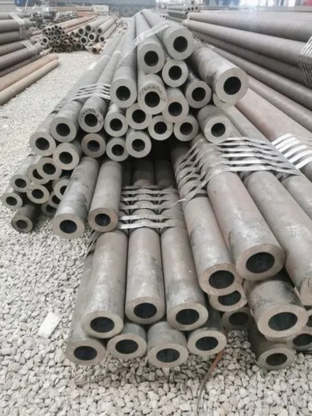 让胡路15CrMoG合金无缝钢管